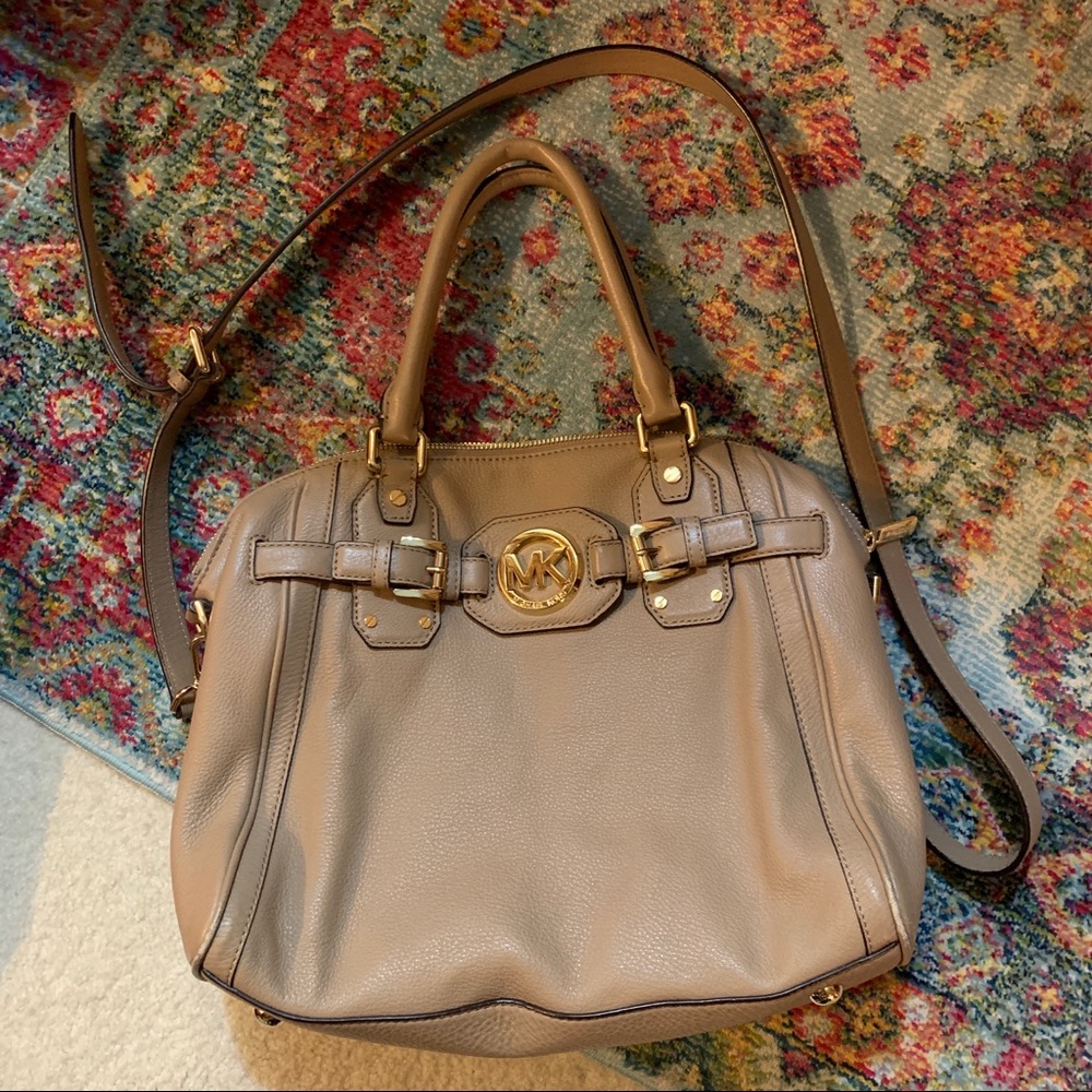 EUC Michael Kors Handbag